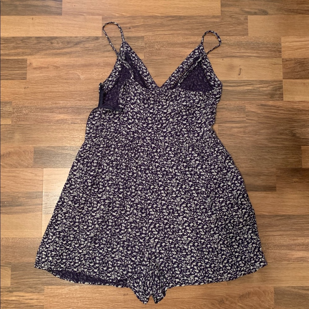 AE Navy Blue Floral Ladder Trim Romper - Picture 5 of 7